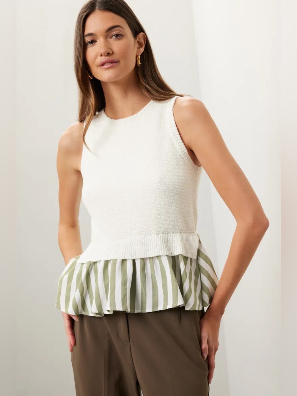 NWT En Saison Cece sleeveless mixed media top sz lg